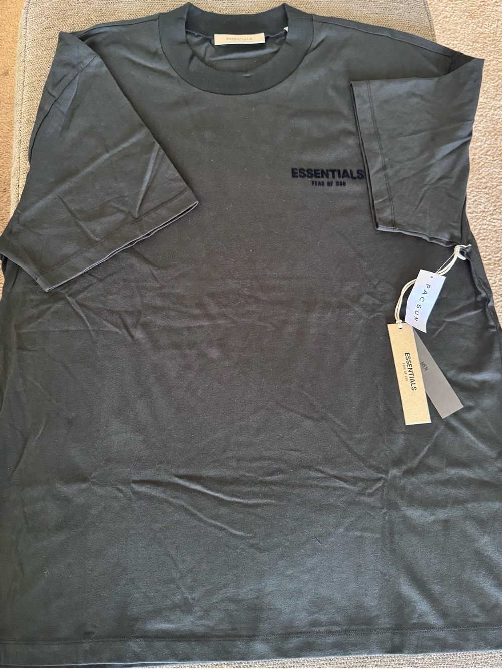 Fear of God ESSENTIALS Men's Black oversized XL Tee NWT